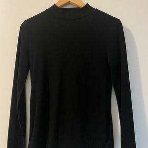 Black mock neck Old Navy sweater